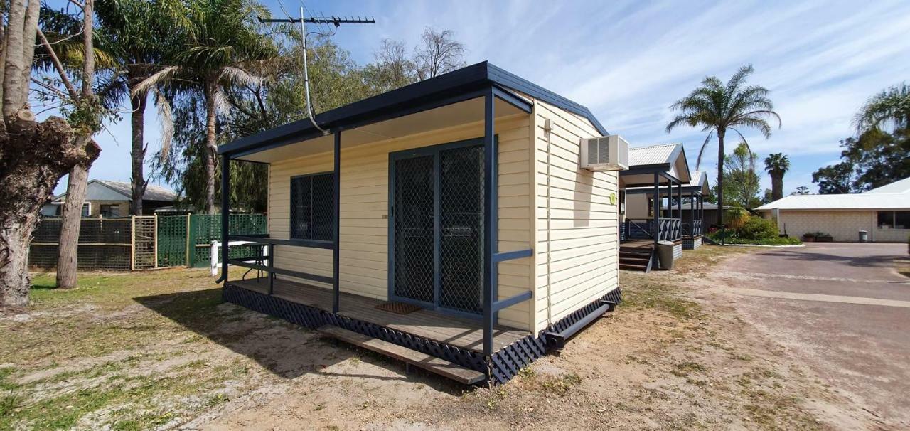 Pinjarra Caravan Park And Cabins Exterior photo